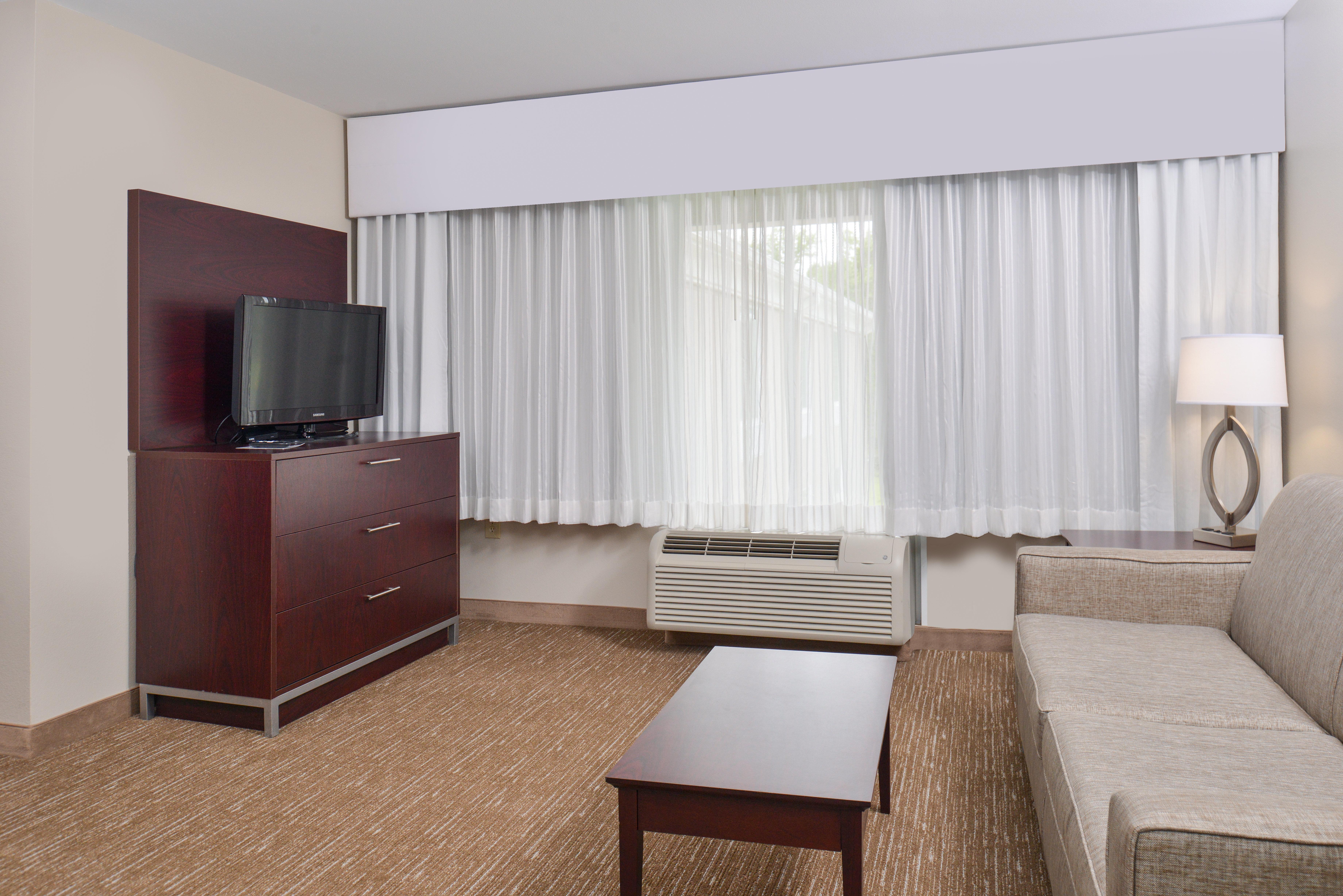 Holiday Inn Express Hotel & Suites Lafayette By Ihg Exterior photo