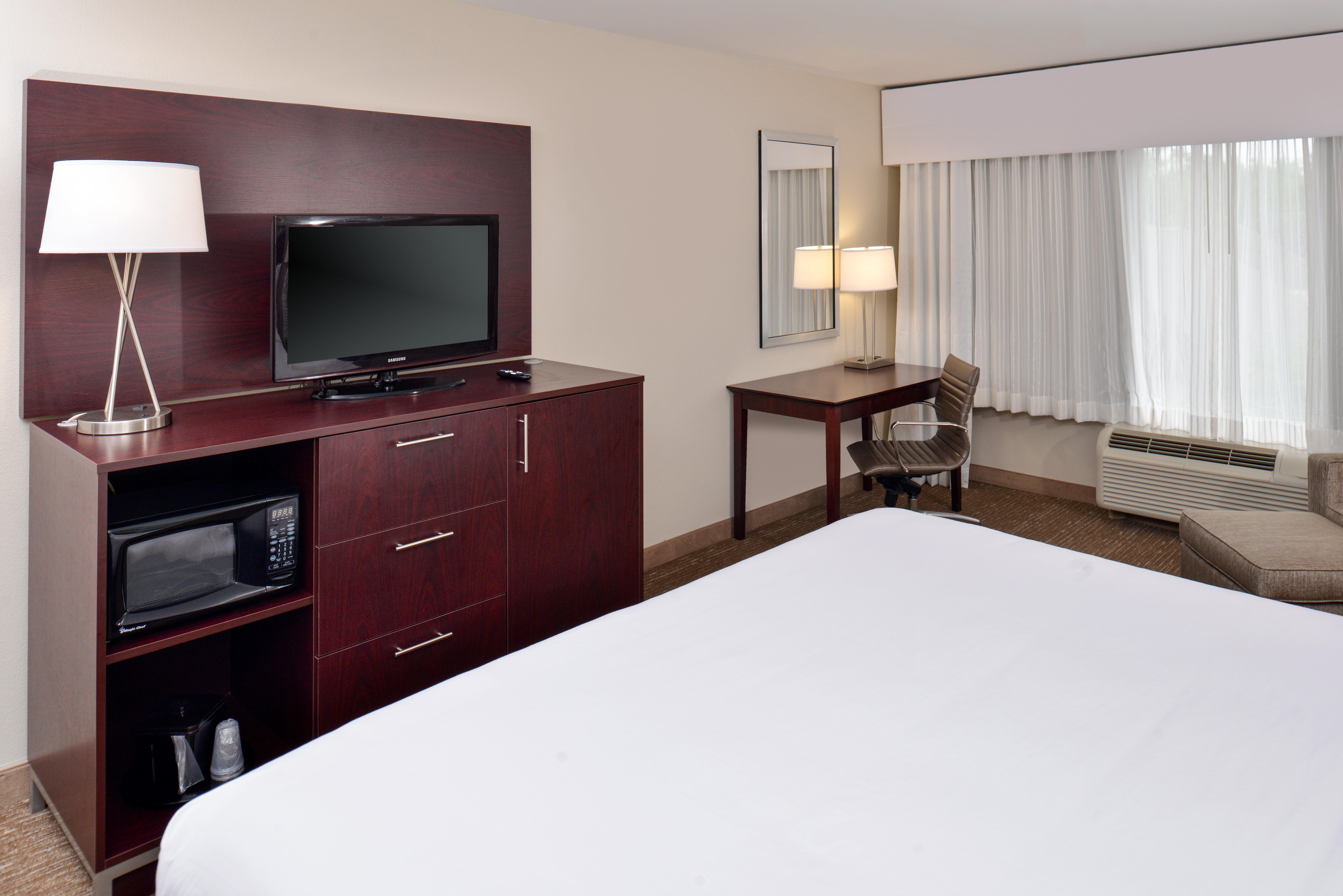 Holiday Inn Express Hotel & Suites Lafayette By Ihg Exterior photo