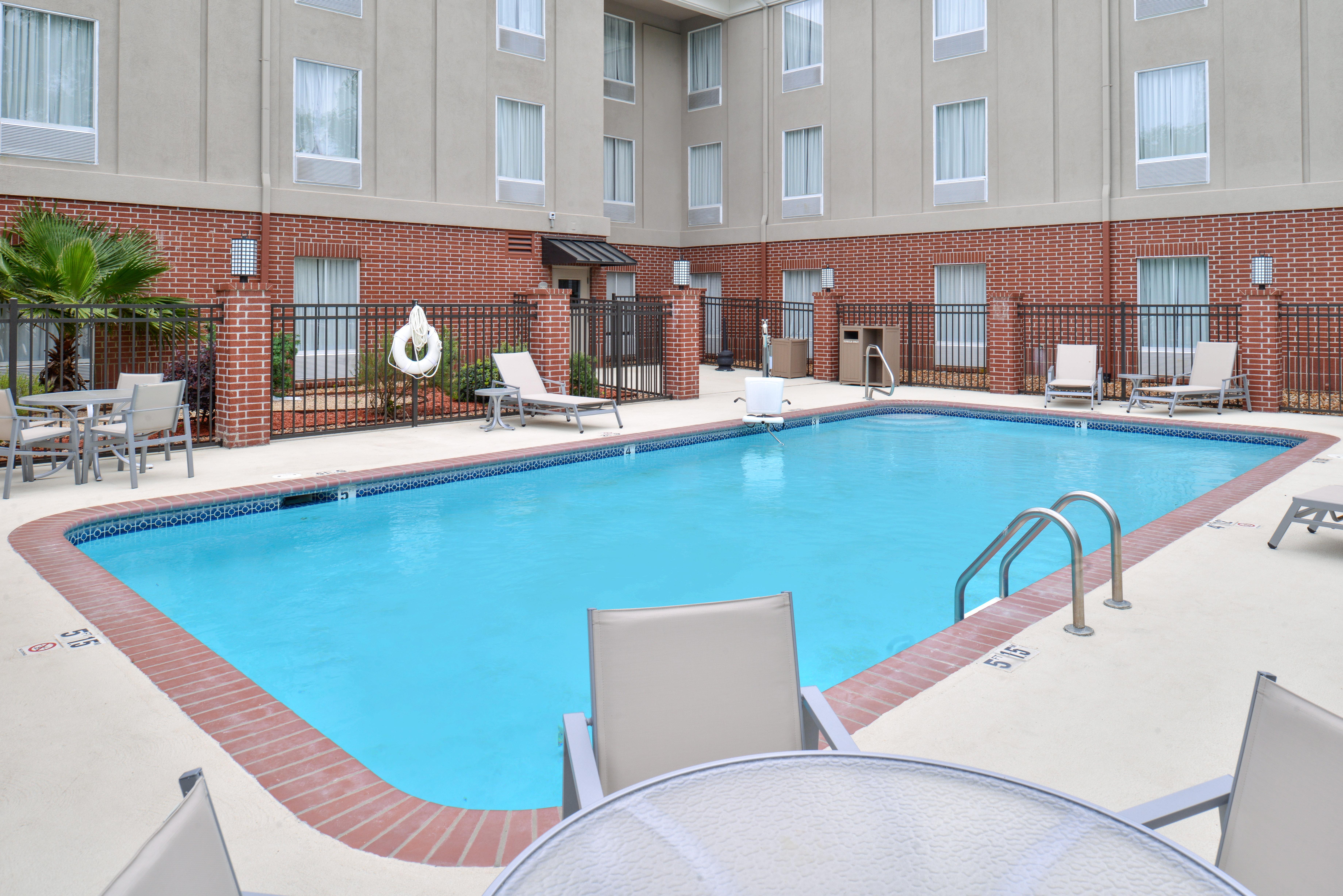 Holiday Inn Express Hotel & Suites Lafayette By Ihg Exterior photo
