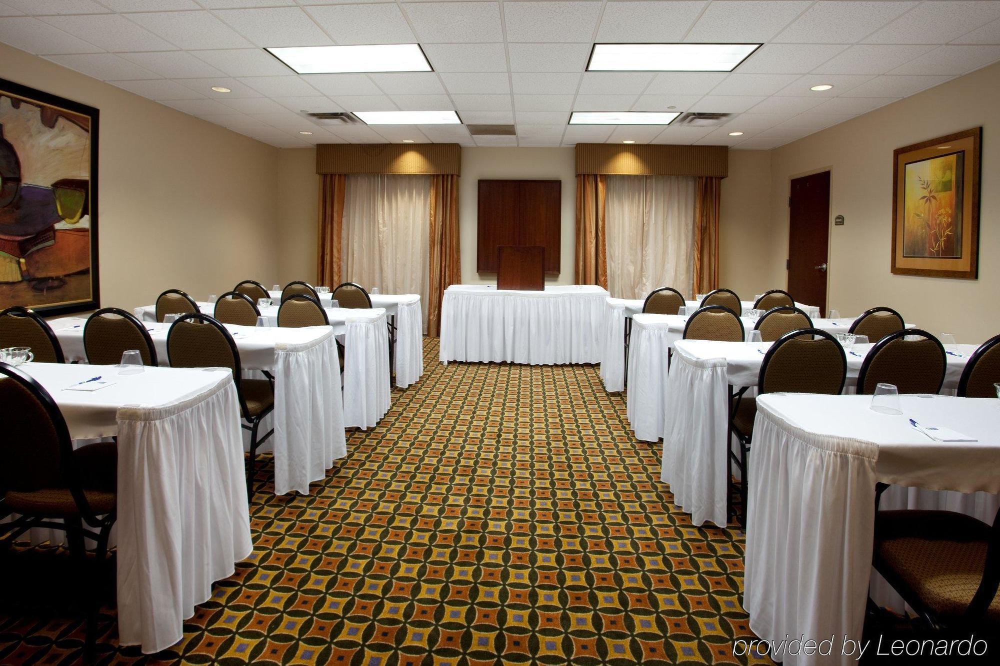 Holiday Inn Express Hotel & Suites Lafayette By Ihg Facilities photo