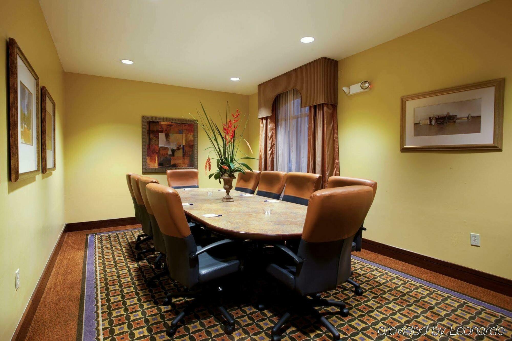 Holiday Inn Express Hotel & Suites Lafayette By Ihg Facilities photo